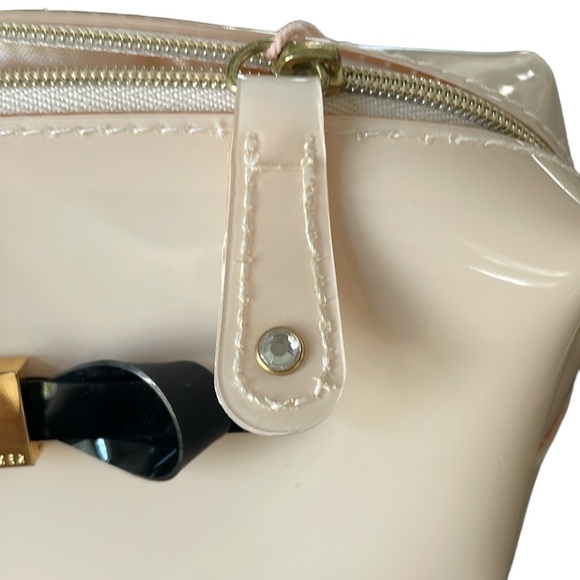 Ted Baker Wash Bag Cosmetics Bag Toiletry Bag in Cream NWT. - Picture 8 of 8